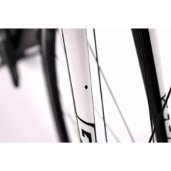 Reconditionné - Vélo De Route - Giant TCR Advanced 1- 2016 - TRES BON 12 Reconditionné - Vélo De Route - Giant TCR Advanced 1- 2016 - TRES BON -Promos Vélos Boutique reconditionne velo de route giant tcr advanced 1 2016 tres bon 5