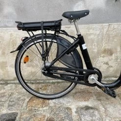 Reconditionné - Vélo électrique Amsterdam Air - City Premium - Excellent état 8 Reconditionné - Vélo électrique Amsterdam Air - City Premium - Excellent état -Promos Vélos Boutique reconditionne velo electrique amsterdam air city premium excellent etat 3