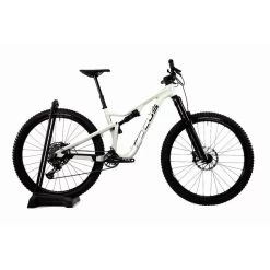 Reconditionné - VTT - Focus Jam 6.8 - 2022 - TRES BON 8 Reconditionné - VTT - Focus Jam 6.8 - 2022 - TRES BON -Promos Vélos Boutique reconditionne vtt focus jam 68 2022 tres bon 1