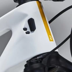 Rockrider VELO VTT Cross Country RACE 900 GX AXS, Roues Mavic Crossmax, Cadre Carbone -Promos Vélos Boutique velo vtt cross country race 900 gx axs roues mavic crossmax cadre carbone 7